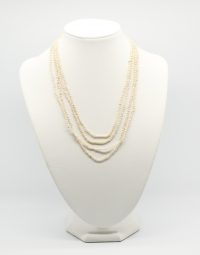 Lot 55 - Collier quatre rangs