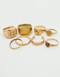 Lot 03 - Chevalières et alliances en or