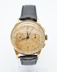 Lot 41 - Chronographe suisse en or et métal