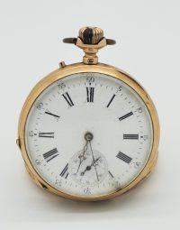 Lot 27 - Montre gousset en or et métal doré