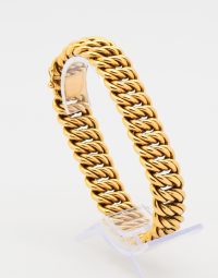 Lot 14 - Bracelet gourmette en or