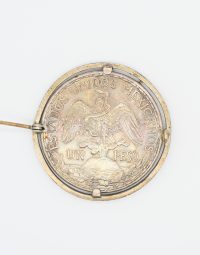 Lot 19 - Pièce mexicaine d'un peso en argent