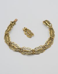 Lot 33 - Bracelet en or