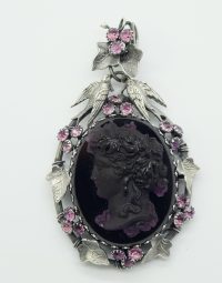 Lot 14 - Pendentif ancien en argent