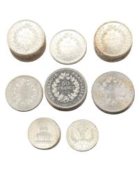 Lot 42 - Vingt sept pièces en argent