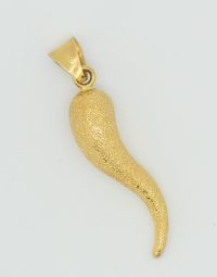 Lot 47 - Pendentif en or