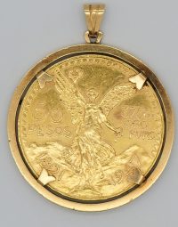 Lot 01 - Pièce pendentif de 50 pesos en or