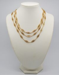 Lot 09 - Sautoir en or