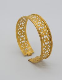 Lot 23 - Bracelet en or